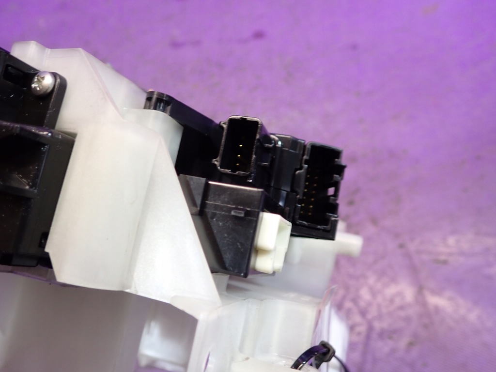 фото №7, Mazda 3 ii bl 08- переключатель комбинированный лента bda4