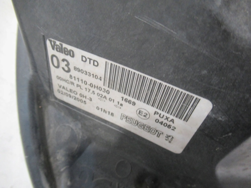 фото №6, Лампа перед правая 89033104 peugeot 107