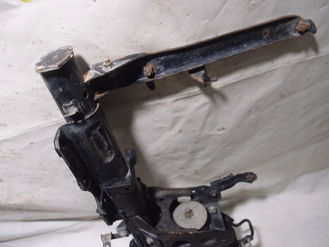 фото №14, Балка усилитель кронштейн toyota dyna 3.0 d 2011r