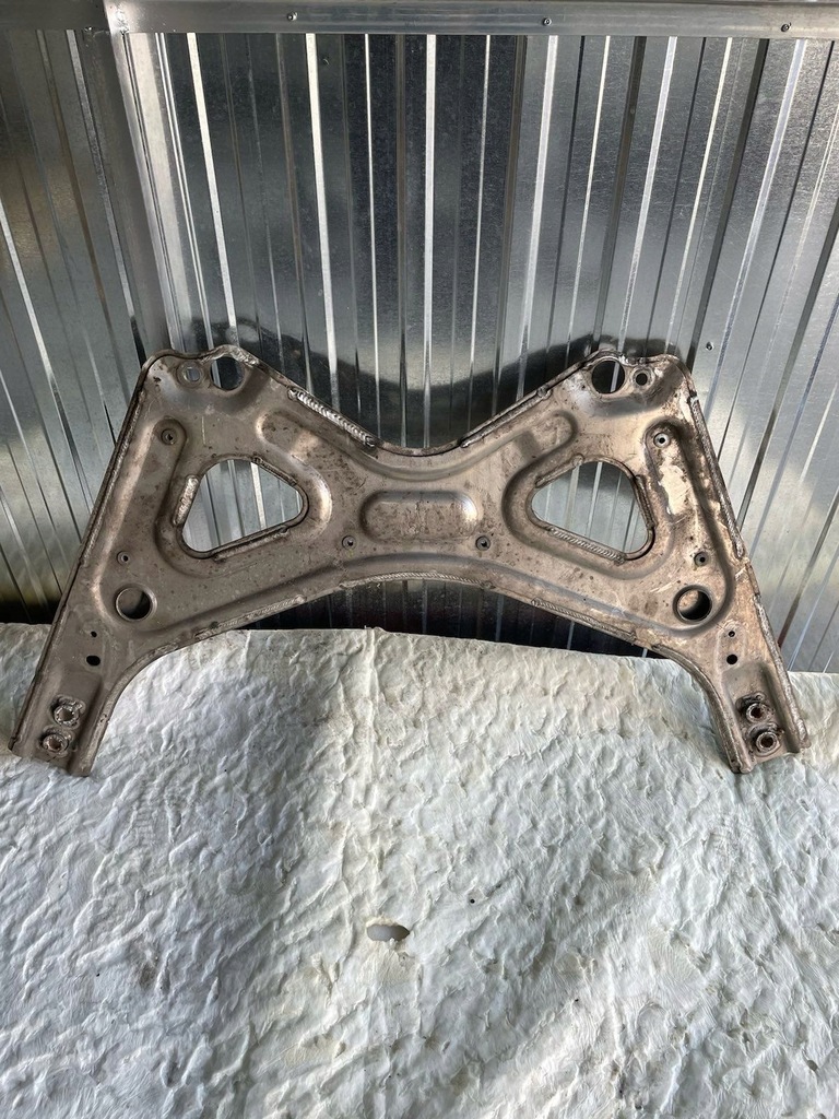 фото №1, Кронштейн підрамник maserati quattroporte 2016