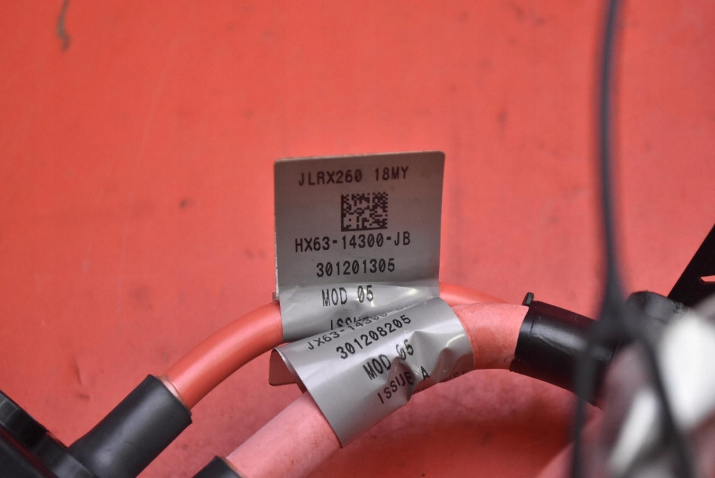 Клемма плюсовая jx63-14516-aa jaguar xf x260 2 ii 2.0 i4p 250 km 15-20 Киев