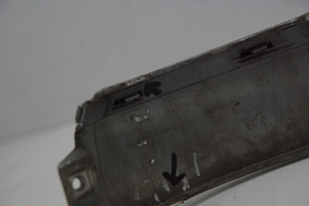 фото №8, Молдинг бампера задняя левая amg 744 mercedes cl w215