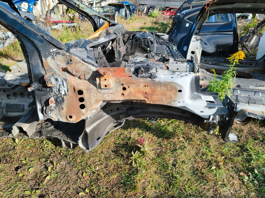 фото №1, Land rover range rover evoque 5d чверть лонжерон правий перед