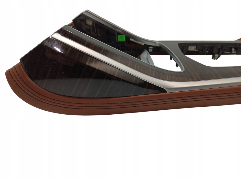 Купить Молдинг консоли центральной перед bmw x7 g07 9483640