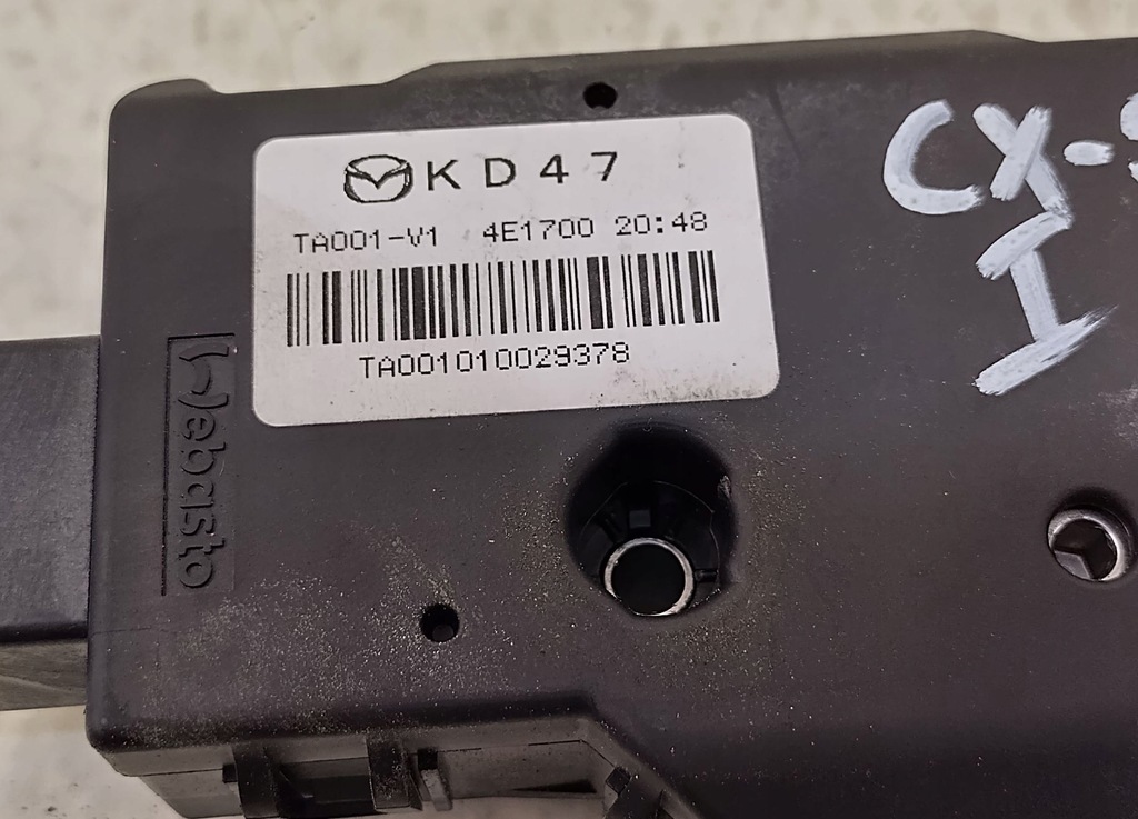 фото №6, Mazda cx-5 1 i 12 -17 моторчик люк 1724414