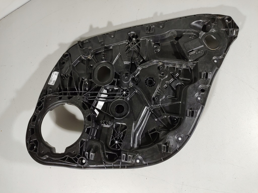 фото №1, Volvo v60 18r- підйомник скло правий задня