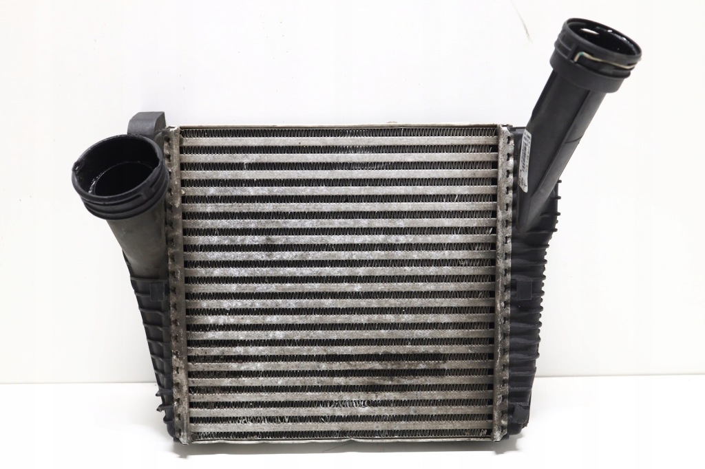 Купить Интеркулер vw touareg ii audi q7 7l6 cayenne