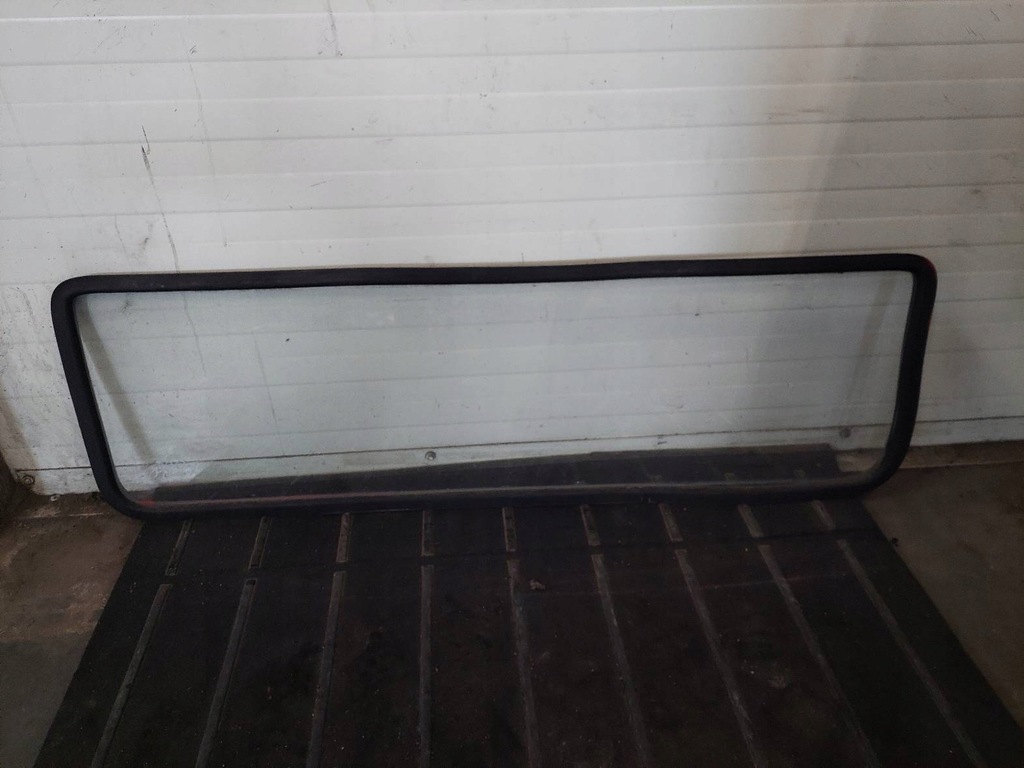 фото №1, Стекло кабины задняя задняя mercedes t1 kaczka