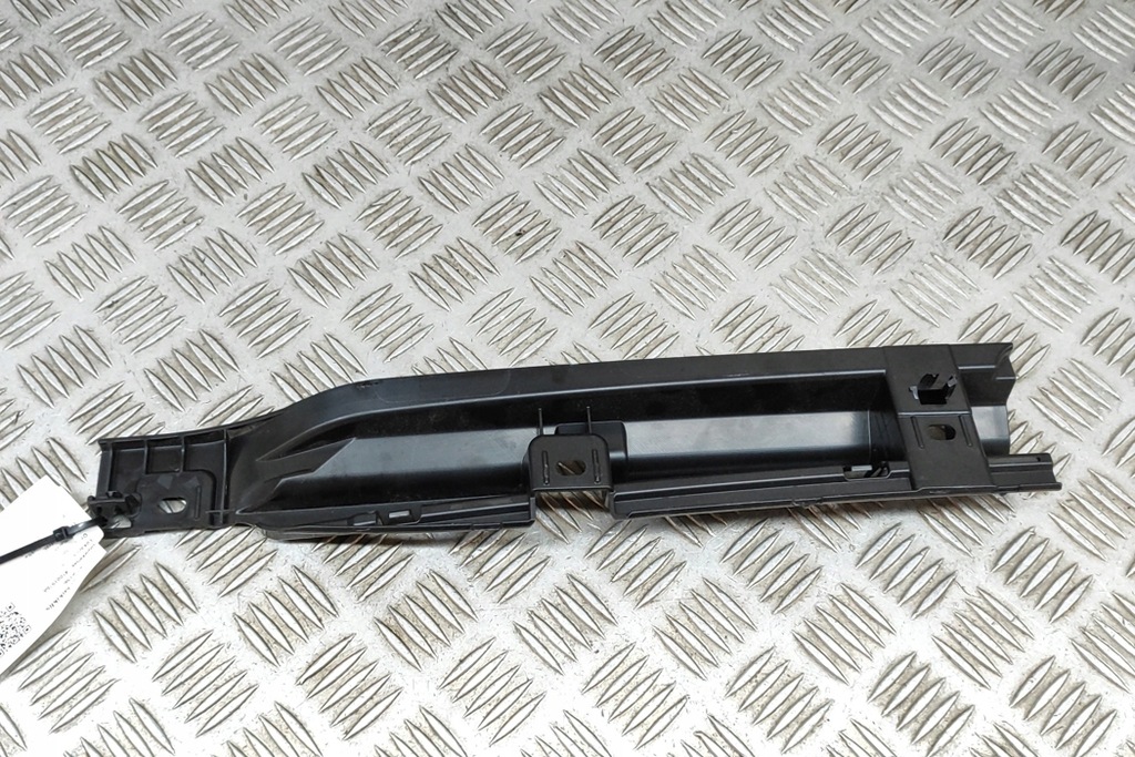 фото №5, Bmw i4 g26 правая сторона защита боковой задний кронштейн 8737090 2023 23808156