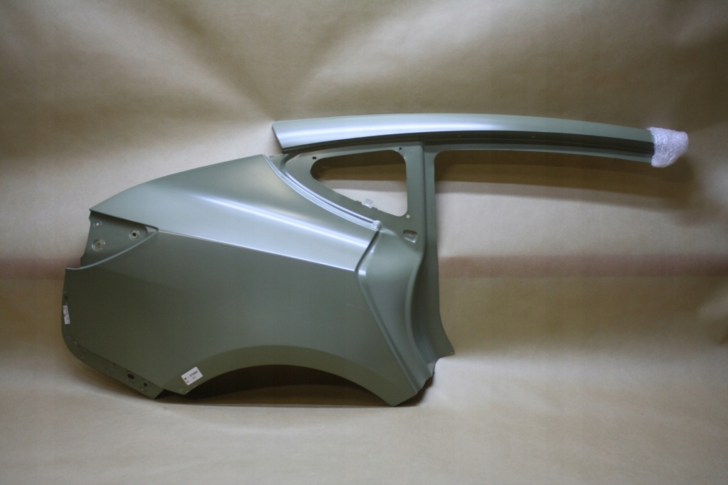 Купить Tesla model 3 2017- крыло  задняя правый