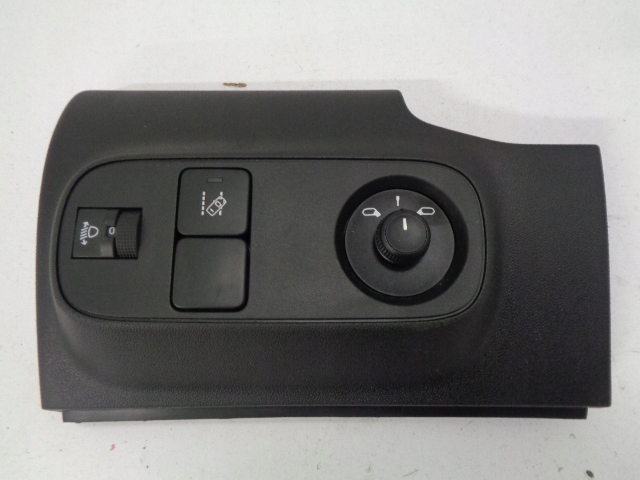 фото №1, Citroen c3 iii панель управление переключатели