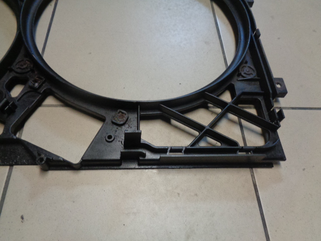 фото №5, Корпус вентиляторов vw phaeton 02-10 3d0121191h