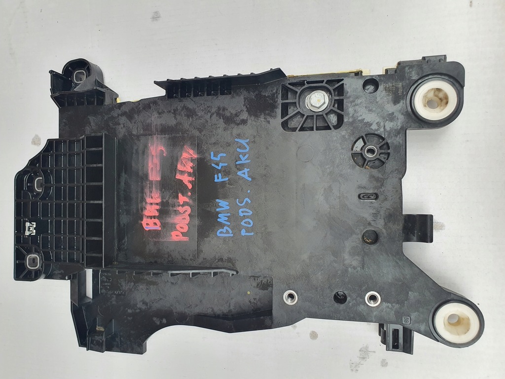 фото №1, Bmw f45 f46 основа акумулятор