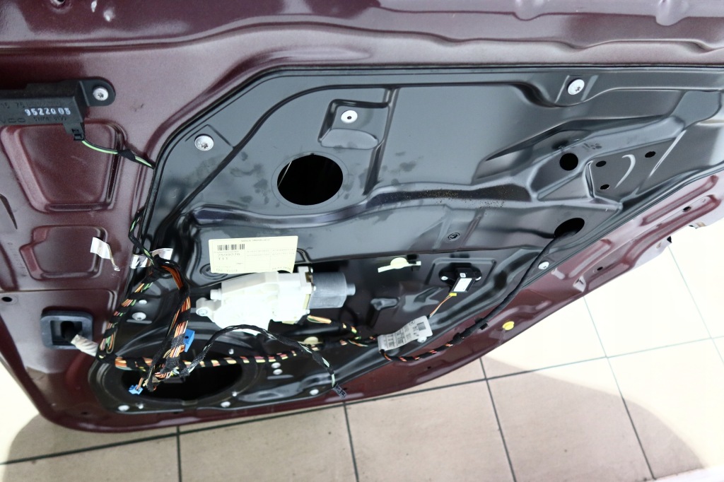 фото №13, Mercedes w164 gl x164 дверь правый задняя задние 544 правое gl164