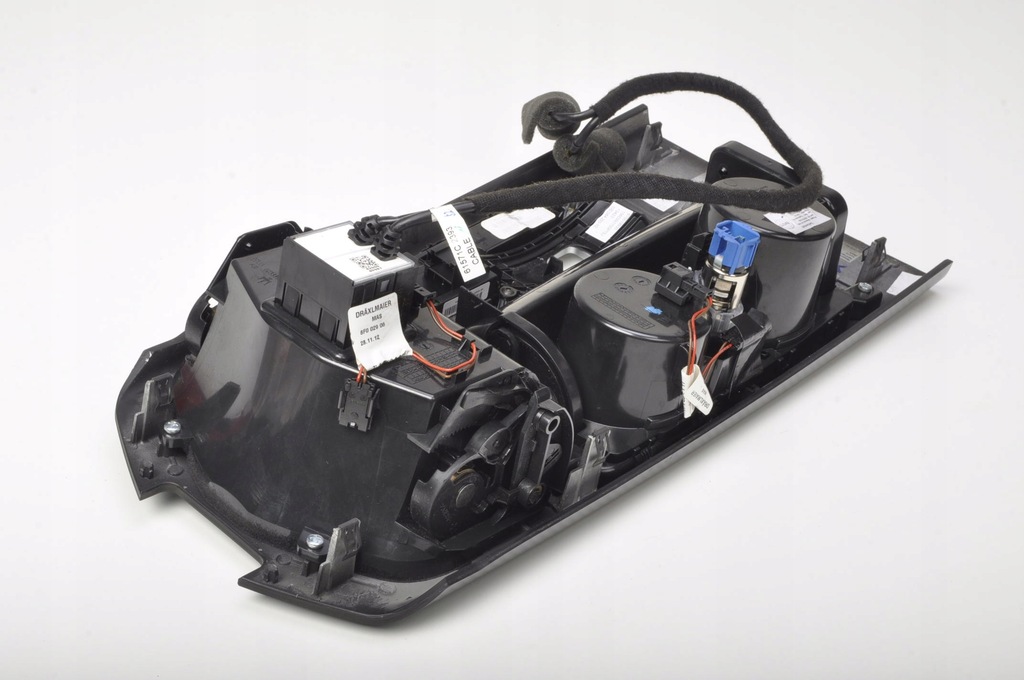 фото №11, Maserati ghibli iii туннель средний dekor карбон