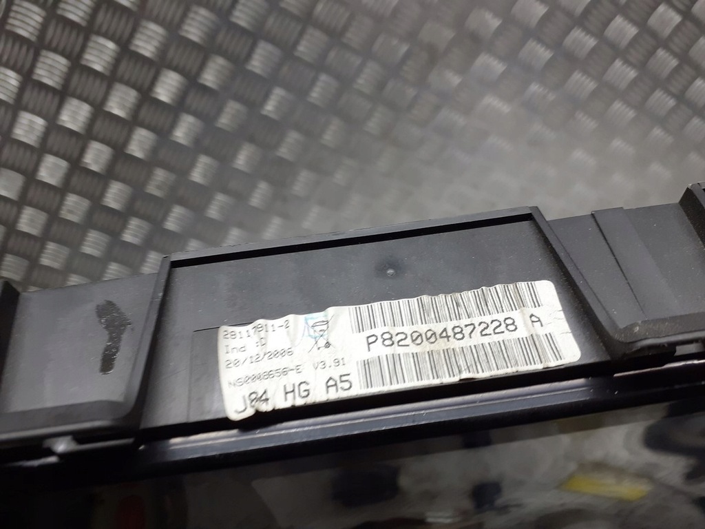 фото №3, Счетчик приборы renault scenic ii 1.5 dci