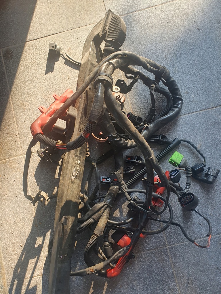 фото №1, Джгут двигуна 8e2971072 jq