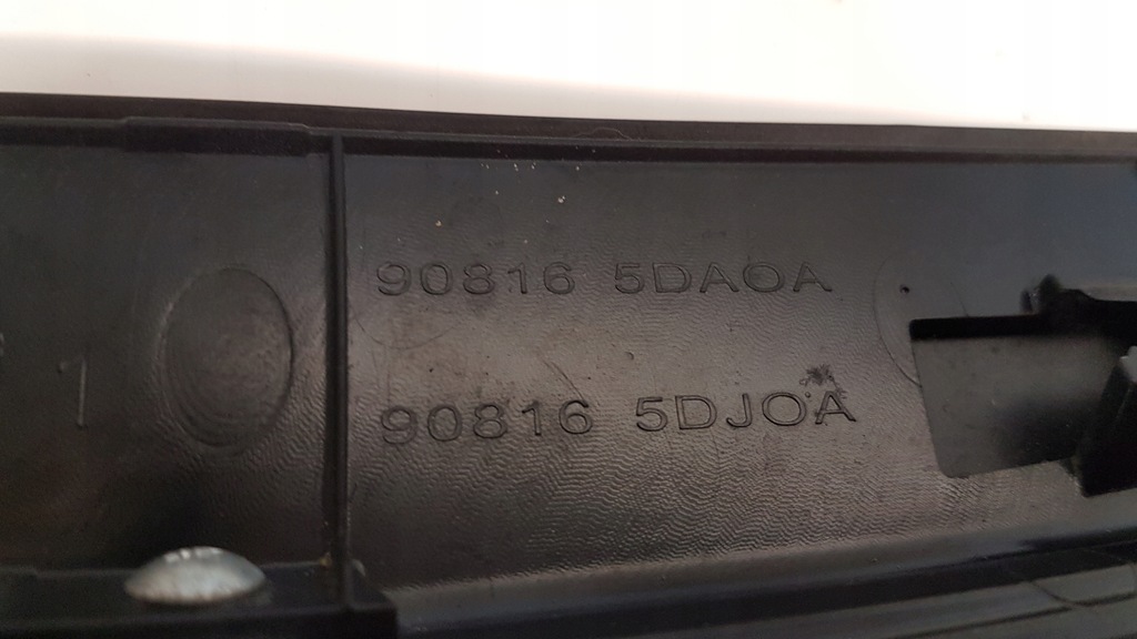 фото №8, Молдинг крышки задняя infiniti q30 qx30 90816-5da0a