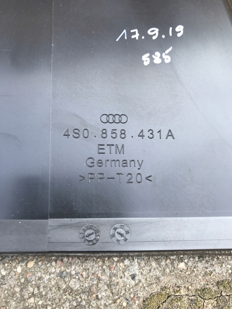 фото №4, Audi r8 5.2 plus впуск воздуха канал 4s0858431a