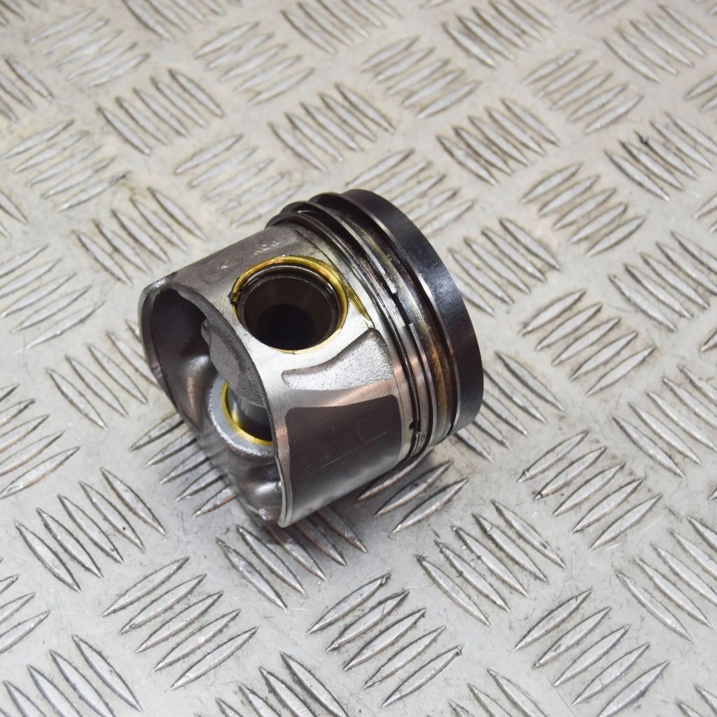 фото №6, Audi a6 s6 c7 4g 2014 поршень