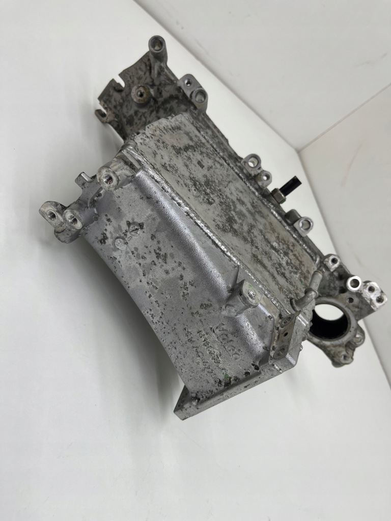 Audi a6 c7 2.0 tdi коллектор впускной  интеркулер полный оригинал! Недорого