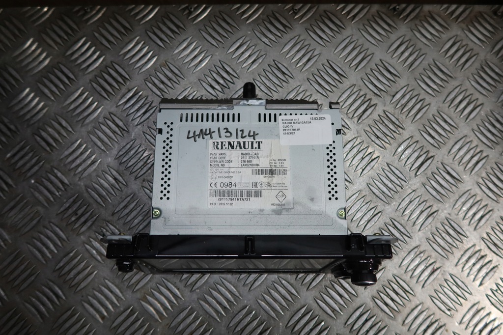 фото №1, Радио навигация clio iv 281157041r