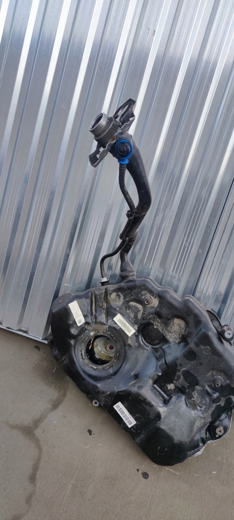 фото №8, Bak бак топлива audi a4 b9 a5 8w 8w0201021cg