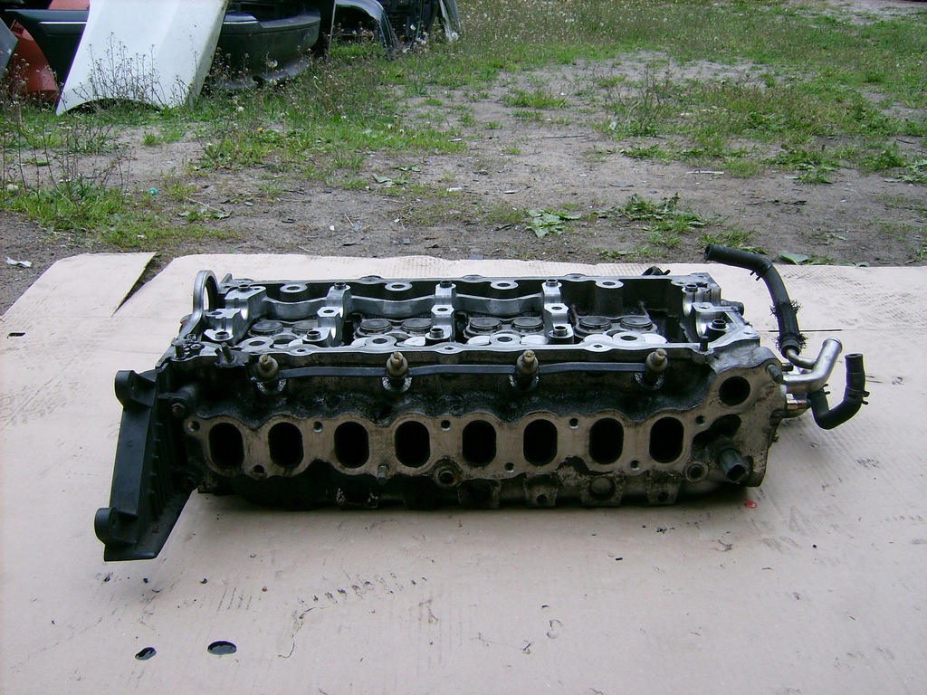 фото №8, Головка двигателя toyota avensis verso 01-03r 2.0 d4d 116km 1cd