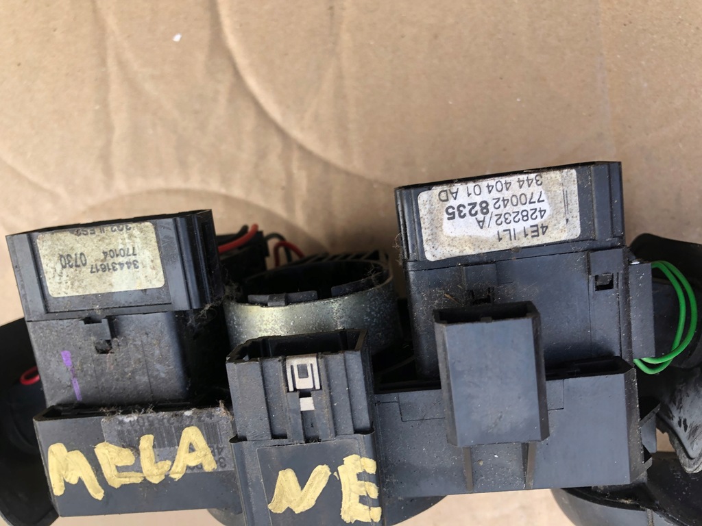 фото №4, Рычаг переключатель комбинированный renault megane lift