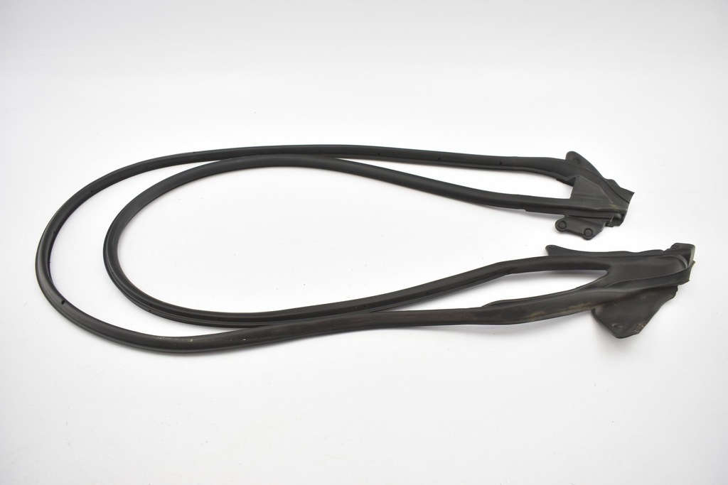 фото №1, Прокладка дверь левая fiat 124 spider mazda mx5 nd