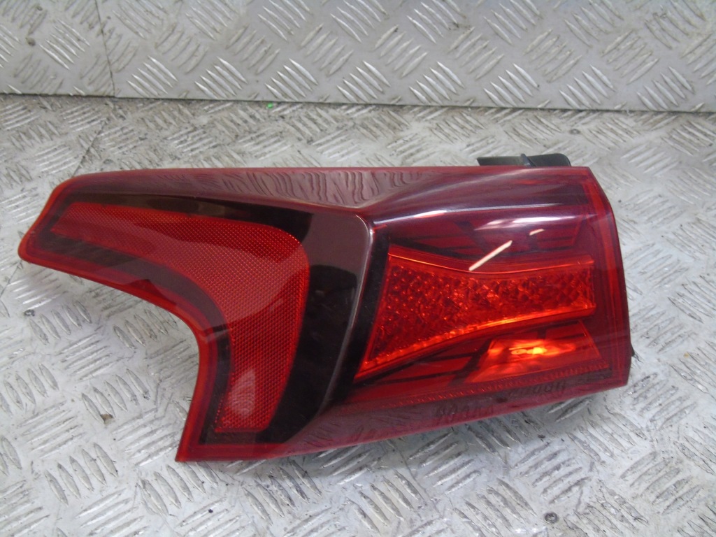 фото №1, Hyundai santa fe iv 18-20r лампа левый задняя eu