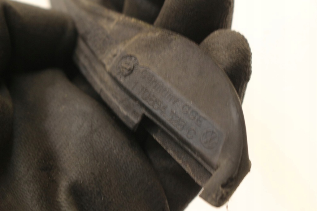 фото №9, Права молдинг скло лобове 1t0854328c vw touran i