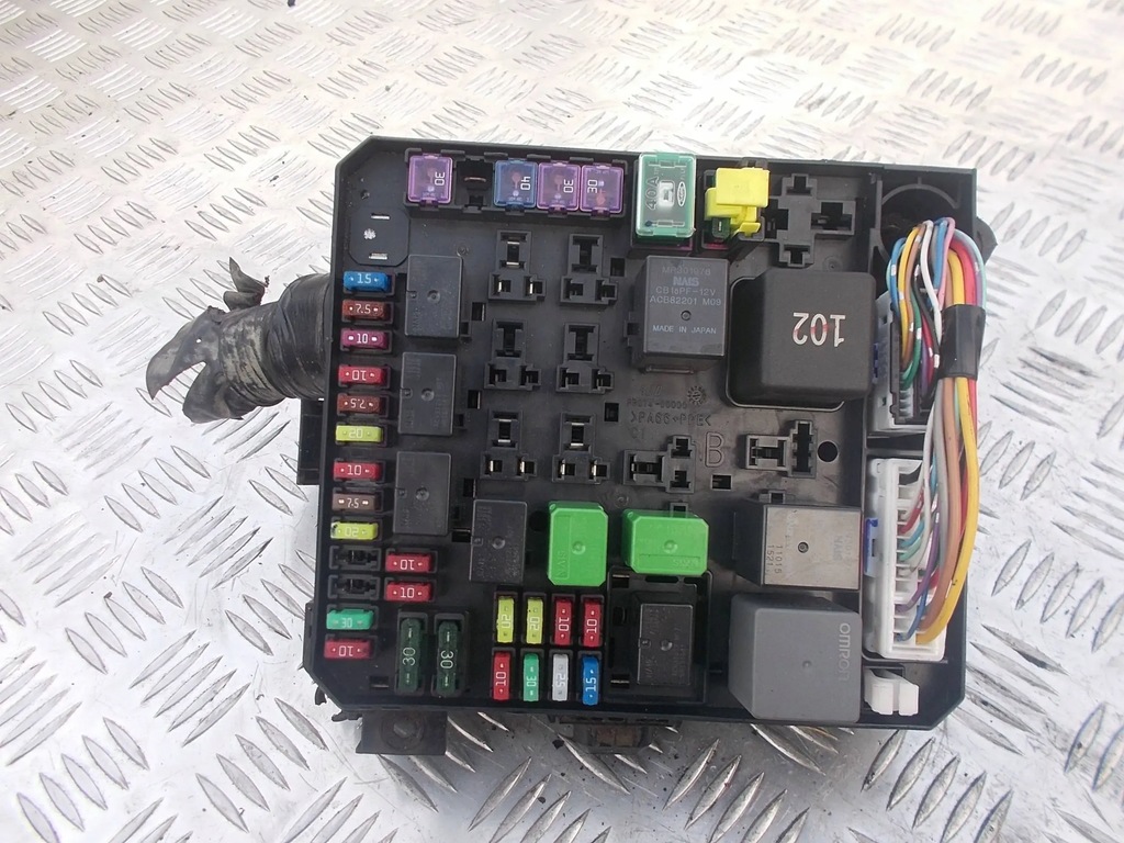 фото №5, Mitsubishi asx корпус коробка запобіжників 1.8 did 2011-