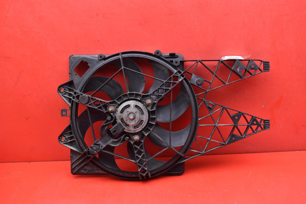 Вентилятор lancia delta 3 3 1.4 t-jet 120 km 08-14 Оригинал