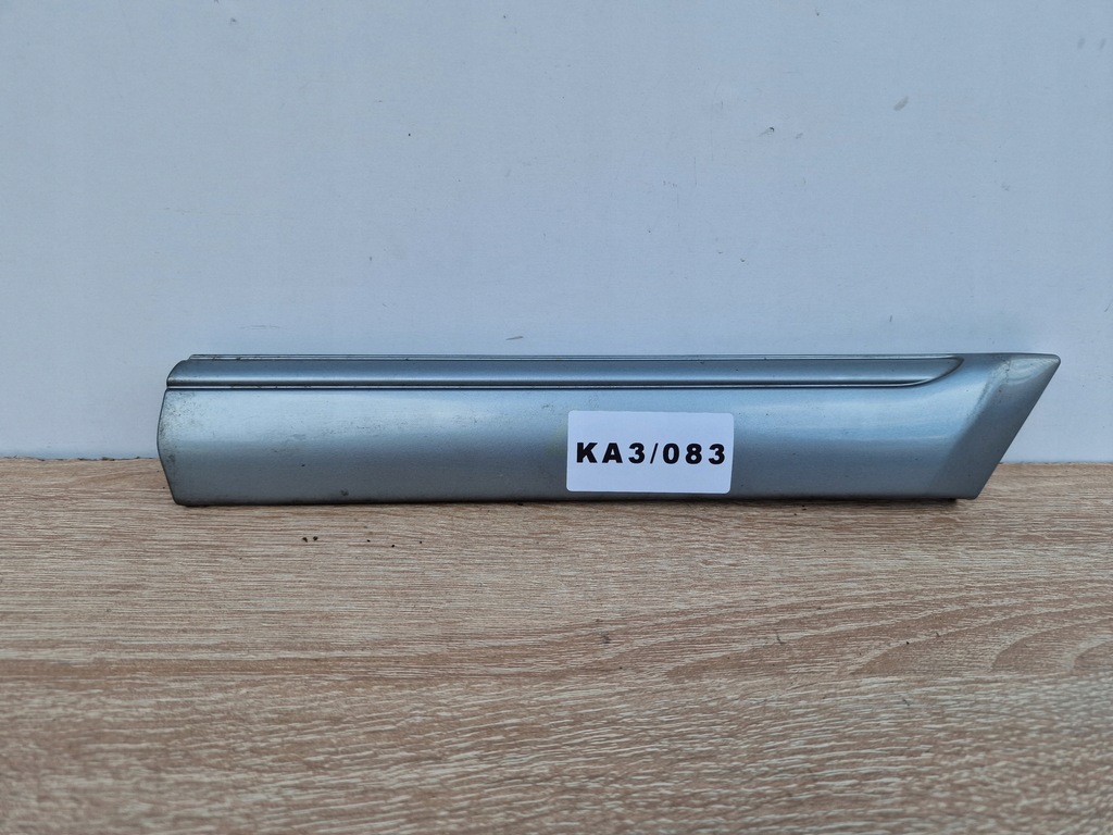 фото №1, Mercedes c-klasa w202 молдинг крила правий перед