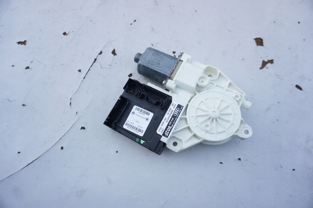 фото №1, Моторчик скло правий задня 8p4959802f audi a3 8p