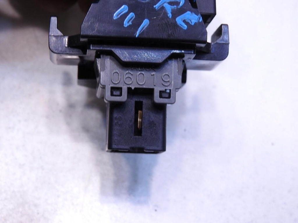 фото №9, Кнопка esp subaru forester iii 66211fg000