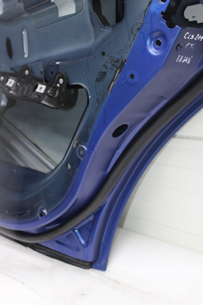 фото №14, Mercedes cls w219 дверь правый задняя правое задние