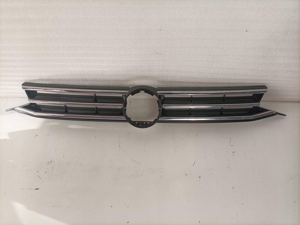 фото №1, Vw touran ii 5ta решітка радіатора решітка радіатора