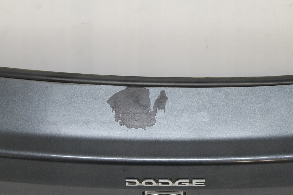 фото №7, Dodge caliber 06r- накладка молдинг крышки багажника