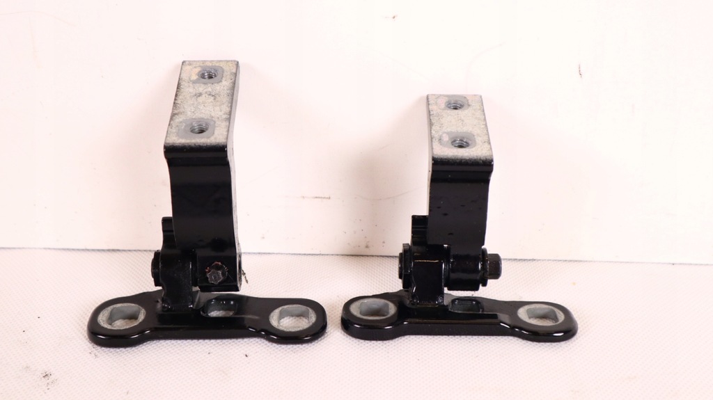 фото №1, Volvo xc60 ii петля двері лівих задня 717-46