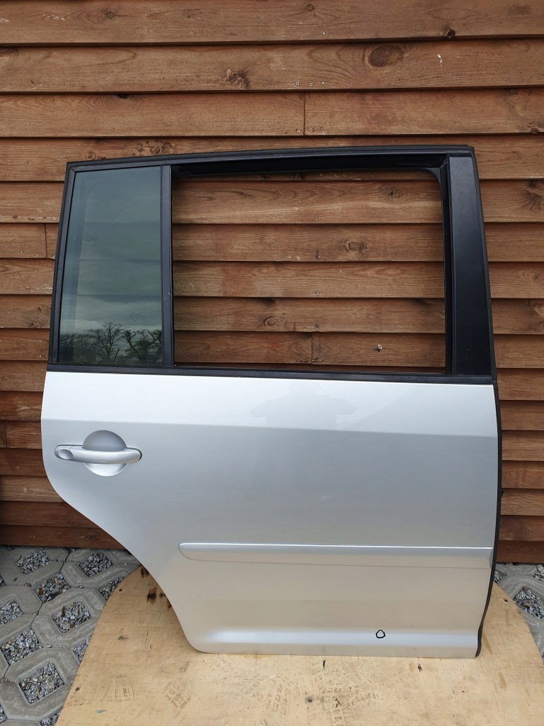 фото №1, Двері правий задня задні vw touran 1t eu