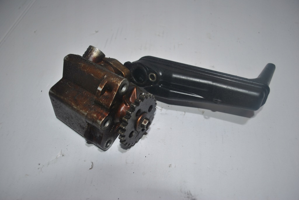 фото №4, Насос оливи mazda ford 2.0