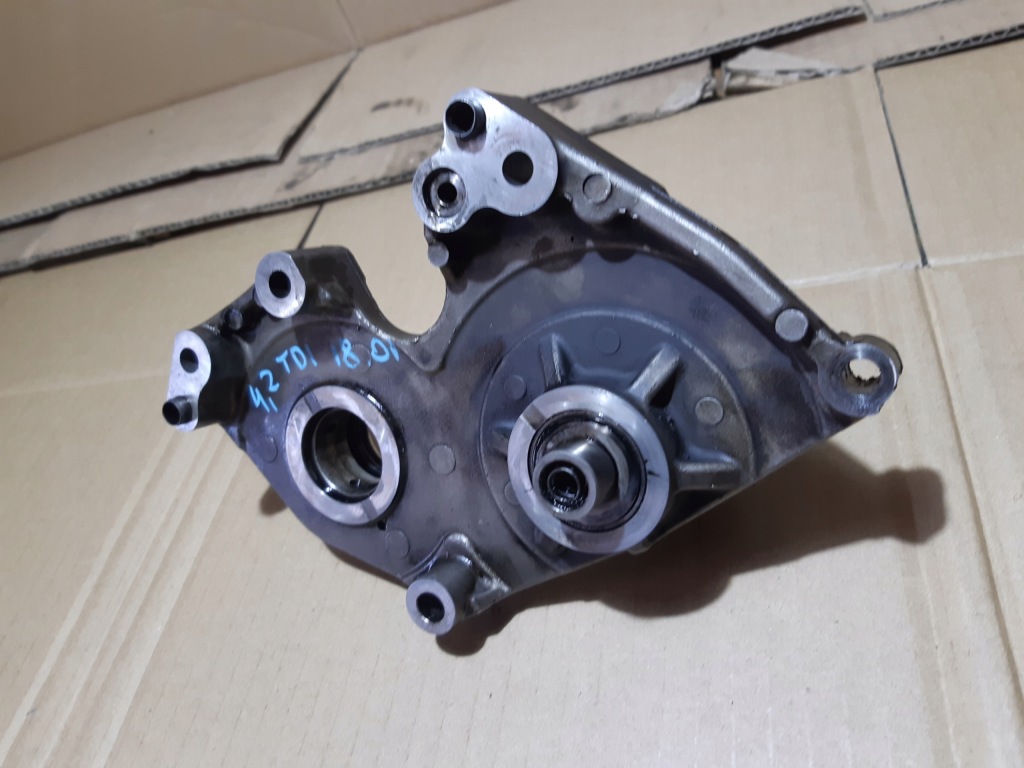 фото №6, Audi q7 4l 4.2 tdi привід насоса оливи 057109361g