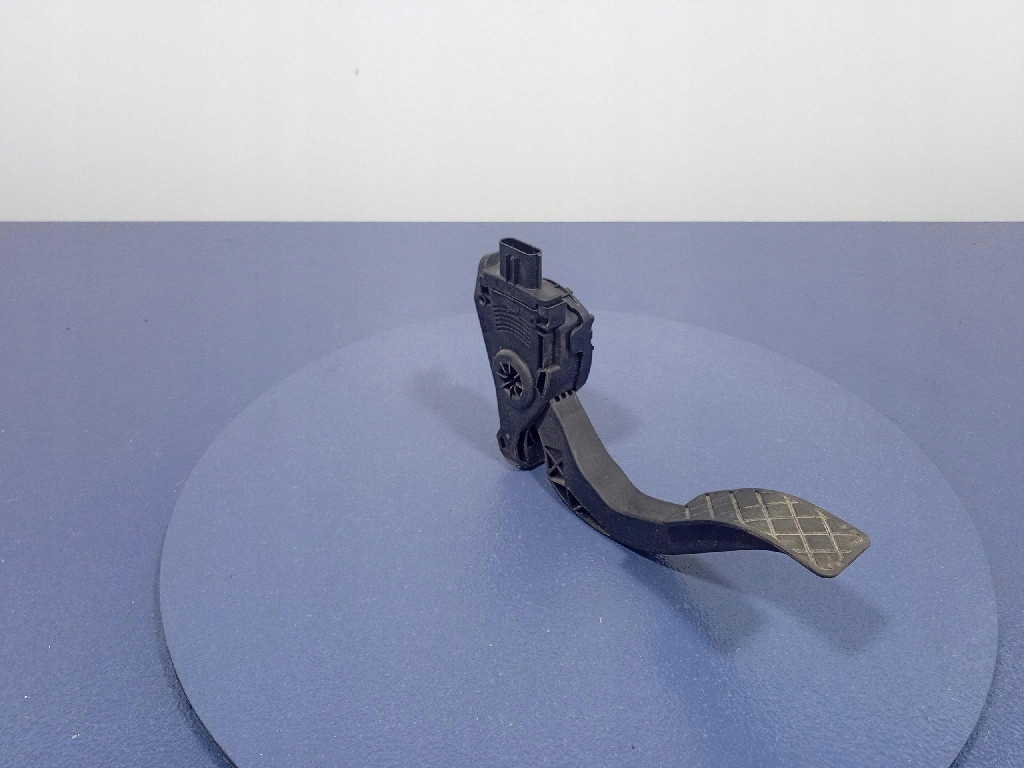 фото №1, Audi a6 c7 педаль газу потенціометр 8k1723523a