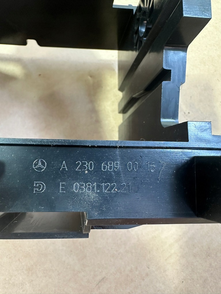 фото №6, Кронштейн радио, каркас радио, рамка mercedes sl r230, w230 zu