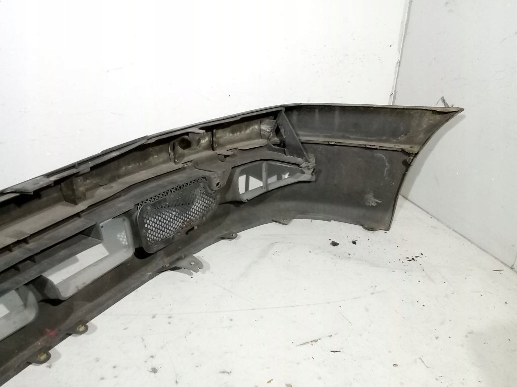 фото №7, Toyota avensis i t22 бампер перед передній