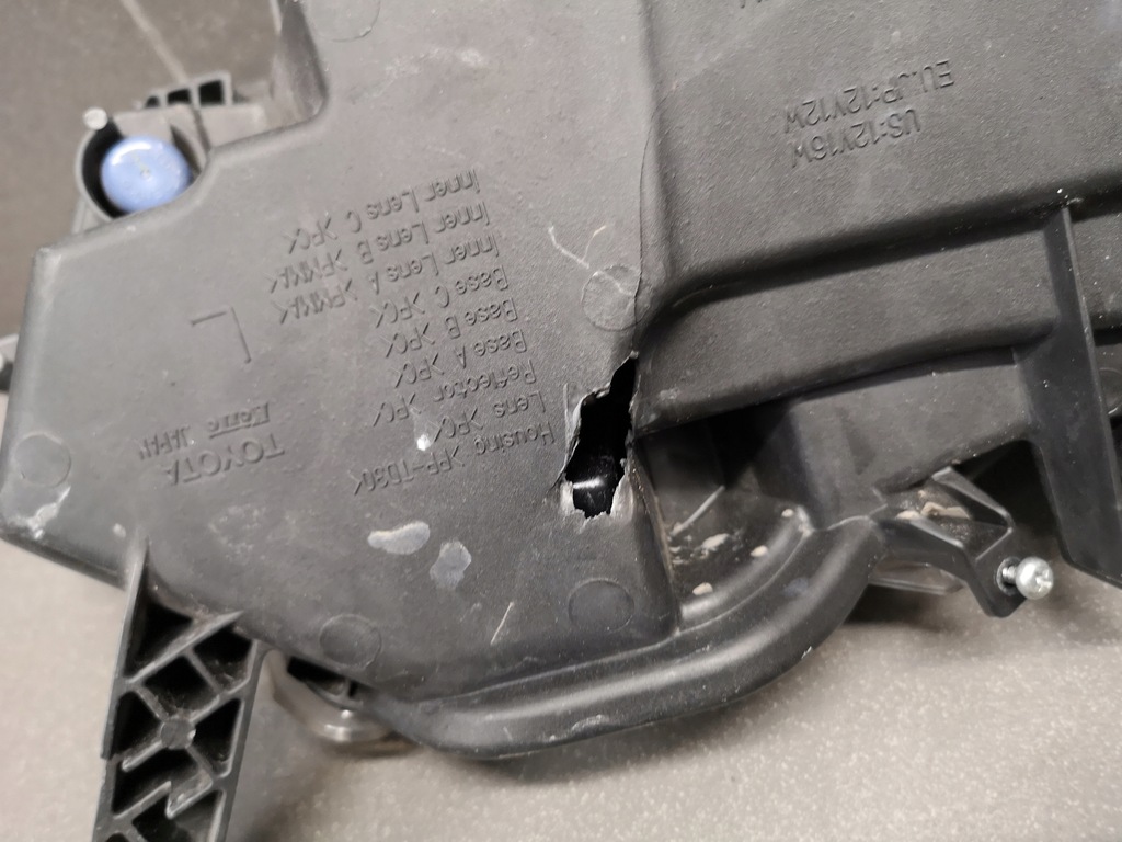 фото №11, Лампа led дневная левый перед lexus nx200t