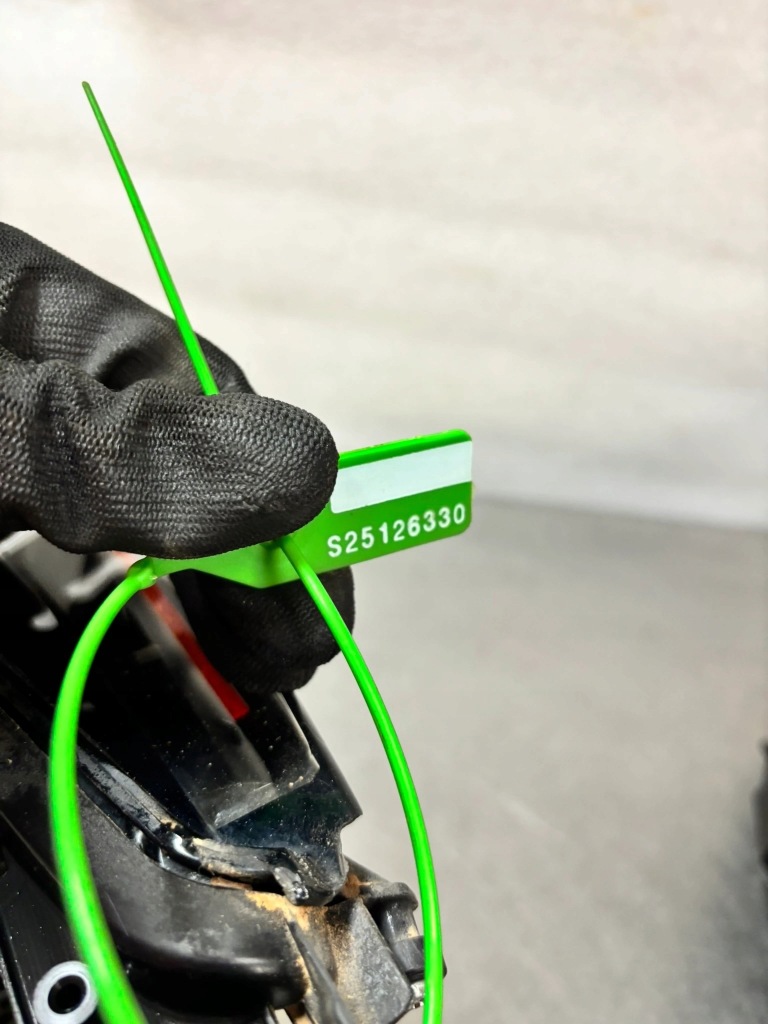 фото №12, Лампа правий перед передня lexus nx 300h i 1 europa