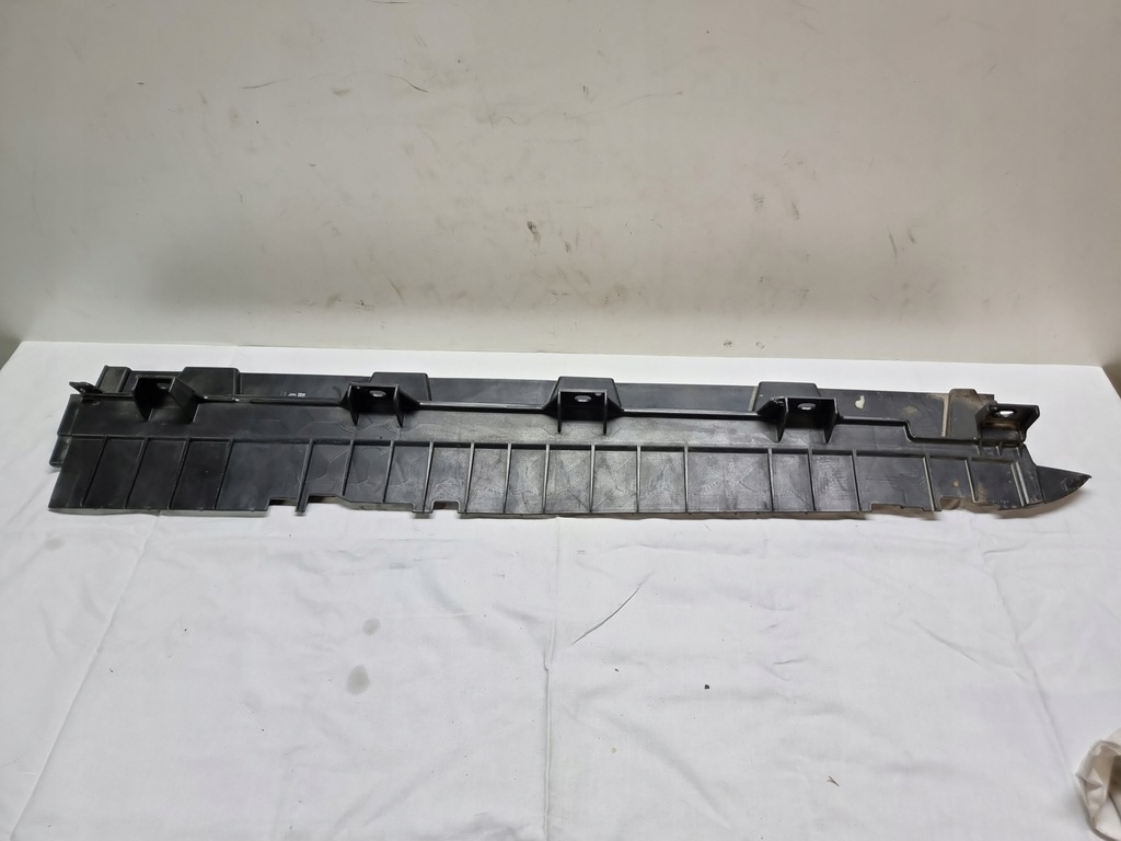 фото №1, Porsche macan кронштейн порог